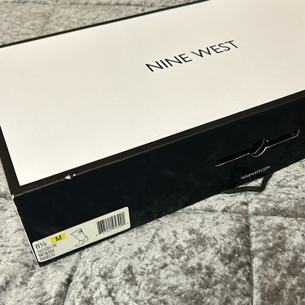 NWB Nine West Olisha Suede Knee High Boots - Picture 4 of 4